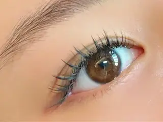 マツエク・マツパ オーロラ所属・AURORA RINAのマツエク・マツパデザイン