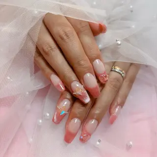 ネイル ピンキー 池田公園店のネイルデザイン