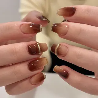 ネイル REHTOF ｜朝7時Open☀️のネイルデザイン