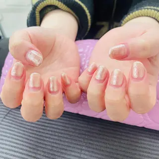 ネイル ネイルサロンエーナイン札幌麻生店所属・堀越 優のネイルデザイン