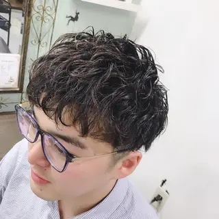 メンズ R ri R takagiのヘアスタイル