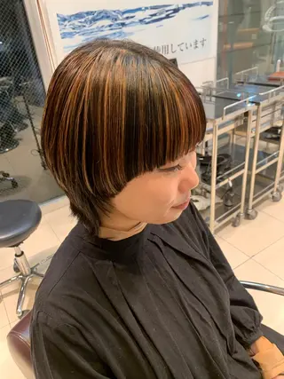 ショート カラー オブヘア宮崎台所属・橋田 恵美のヘアスタイル
