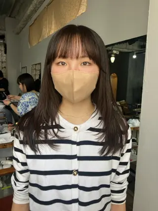 セミロング loty hair design所属・SEIRA🤍 レイヤーカットのヘアスタイル