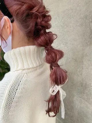 ロング カラー ヘアアレンジ clomus所属・YUKA艶髪 🌸寛ぎ部屋のヘアスタイル