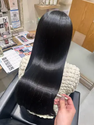 ロング Sakuraෆ˚* 巻ける縮毛矯正🫧のマツエク・マツパデザイン