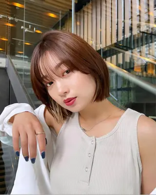 ミディアム カラー 🌿レイヤー/ブリー チ/🌿‬JINのヘアスタイル