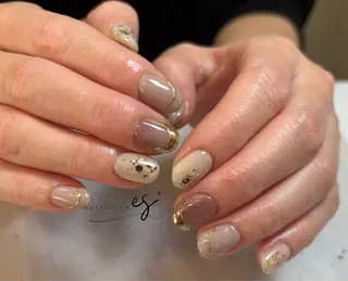 ネイル nailsalon esのネイルデザイン