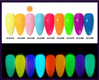 ネイル Yuxi Beauty salon 【ユーシィー ビューティ サロン】所属・ユーシーネイルサロン 池田公園店のネイルデザイン