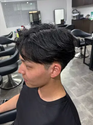 メンズ フェザーパーマ職人 🪽yutoのヘアスタイル