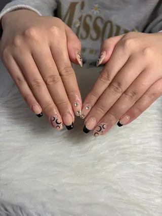 ネイル LAVISH manaのネイルデザイン