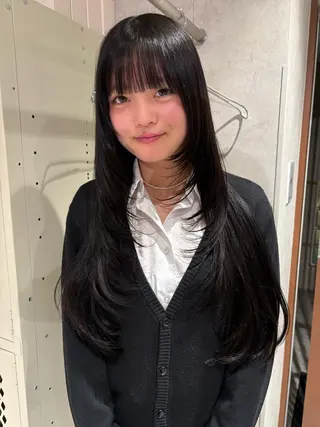 カラー 透明感カラー/海外風 レイヤー/mao🗽のヘアスタイル