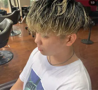 ショート カラー メンズ hair salonyuri所属・ヘアサロン ユリのヘアスタイル