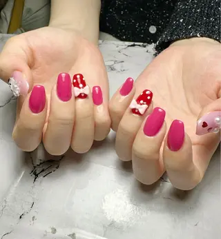 ネイル 新山 聖のネイルデザイン