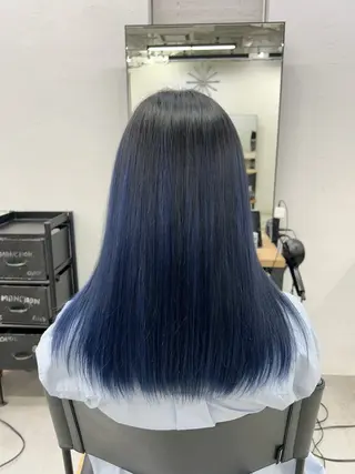 セミロング カラー 🫐寒色系カラー 🫐ヤマナカリリカのヘアスタイル