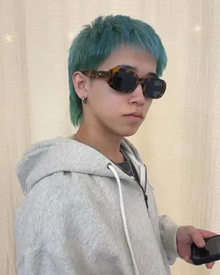 ショート 海外風⚡️/艶カラー 🎀/フェンのヘアスタイル