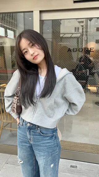 セミロング カラー 🌟小顔カット🌟 レイヤーカットボブのヘアスタイル