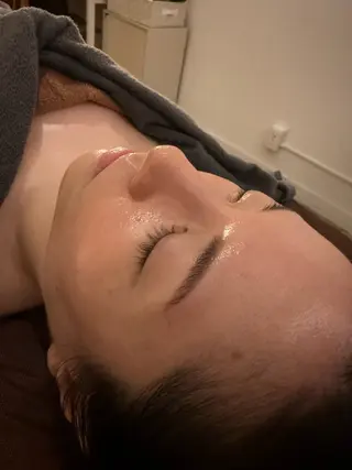 GrandAzure 大人の肌改善のエステ・リラクイメージ