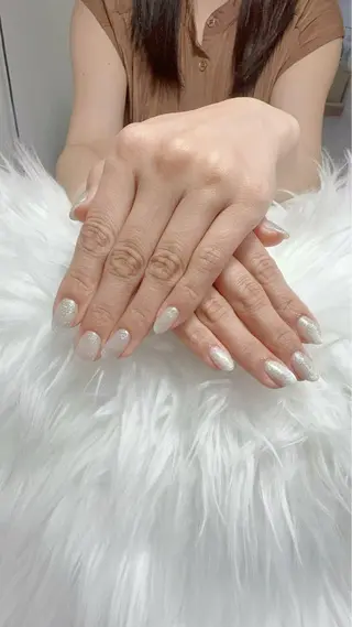 ネイル 🌈 Laule'aのネイルデザイン