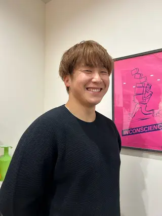 ショート カラー 久保田 優のヘアスタイル