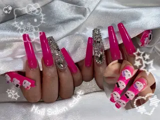 ネイル éclat ⸝꙳.⋆ 栄｜久屋大通のネイルデザイン