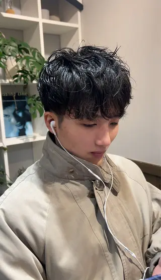 ショート パーマ メンズ アレンジ/新宿 透明感カラー/ヤノのヘアスタイル