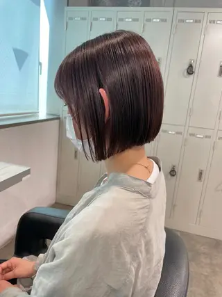 ショート カラー 僕なら縮毛矯正してて もブリーチできますのヘアスタイル