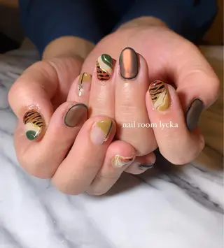 ネイル ﾈｲﾙﾙｰﾑﾘｯｶ 𝐦𝐚𝐲𝐮のネイルデザイン