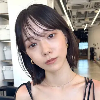ミディアム カラー 顔まわり/レイヤー/ 透明感/まいな🥨のヘアスタイル