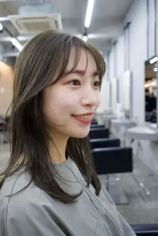 セミロング カラー 雰囲気似合わせ/ itta𓂃🫧‪のヘアスタイル