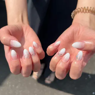 ネイル GRANDEUR焼津 Nana🦖のネイルデザイン