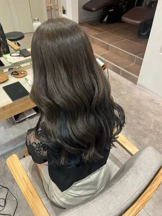 ロング カラー littlenene /たちばなのヘアスタイル