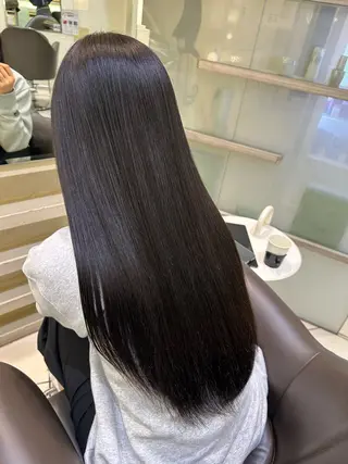 ロング カラー ヘアアレンジ タイトボブ個性派カラ ーAKANEのヘアスタイル
