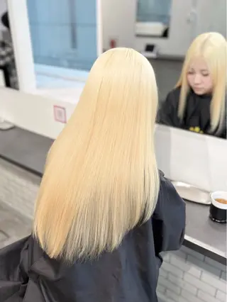 ロング カラー GaKu/ハイトーン /ブリーチ/ブロンドのヘアスタイル