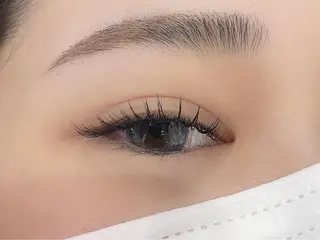 マツエク・マツパ 小関 茅里のマツエク・マツパデザイン