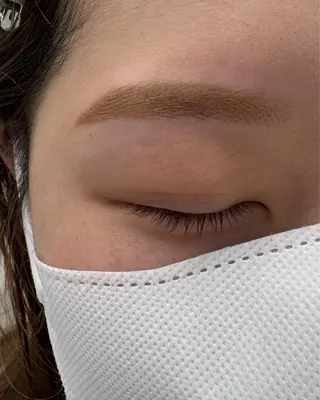 アイブロウ BEAUTYGENE AKARIのマツエク・マツパデザイン