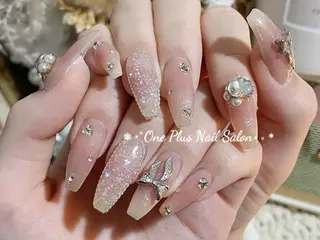 マツエク・マツパ One Plus Nail Salonのネイルデザイン