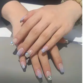 ネイル エ リのネイルデザイン