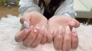 ネイル Squeen Nailのネイルデザイン