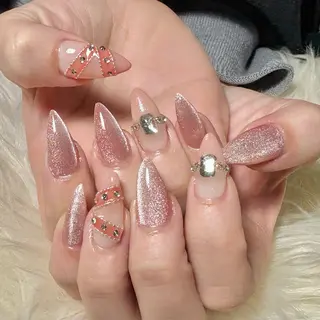 ネイル hohomi .のネイルデザイン