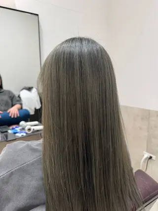 ロング カラー GO TODAY SHAiRE SALON原宿Stella店所属・GO TODAY シェアサロンのヘアスタイル
