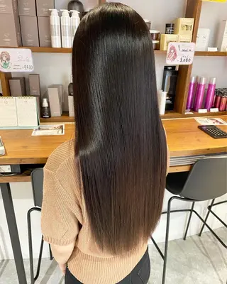 ロング 💎馴染むエクステ ×カラーTOMO💎のヘアスタイル