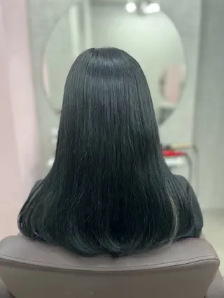 セミロング ぴんく髪の美容師🎀 🖤ゆうなのヘアスタイル