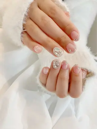 ネイル \近畿大学/近く🦢 Swanのネイルデザイン