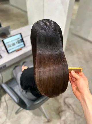 セミロング 割れ癖も直す髪質改善 美容師✨みやたのヘアスタイル