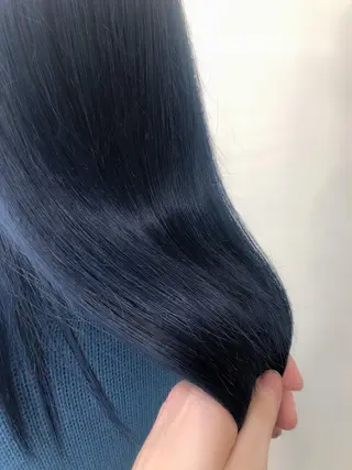 セミロング カラー 韓国🇰🇷レイヤー 映える顔周り🩷のヘアスタイル