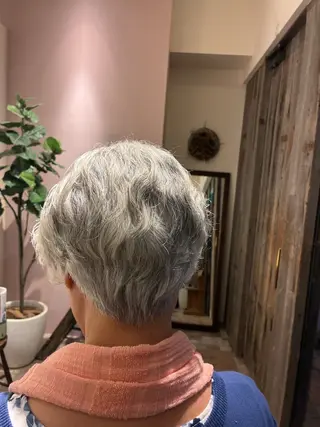 ショート onest  八柱店所属・米谷 真奈美のヘアスタイル