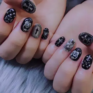 ネイル NOIROUGE所属・NOI ROUGEのネイルデザイン