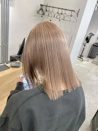 ミディアム SAEKI【ior 】北千住店ブリーチのヘアスタイル