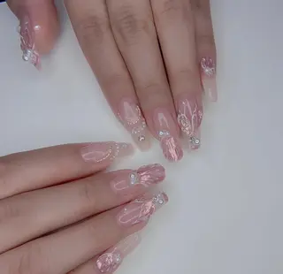 ネイル 💅E•U•B NAIL🌹所属・横浜市中区曙町 ネイルE·U·Bのネイルデザイン