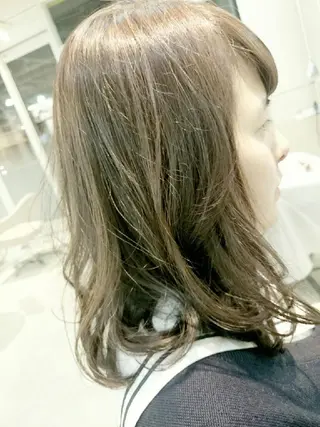 セミロング 浦川 敬太のヘアスタイル